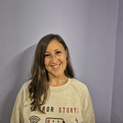 Irene Simon